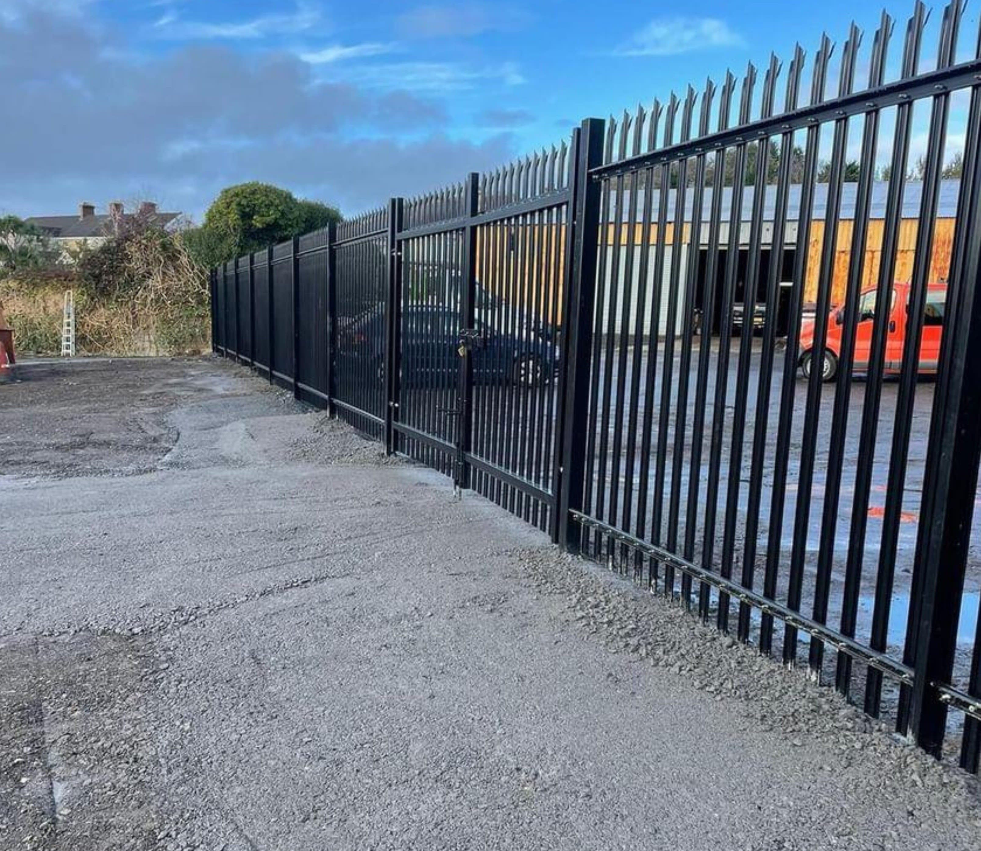 palisade fencing