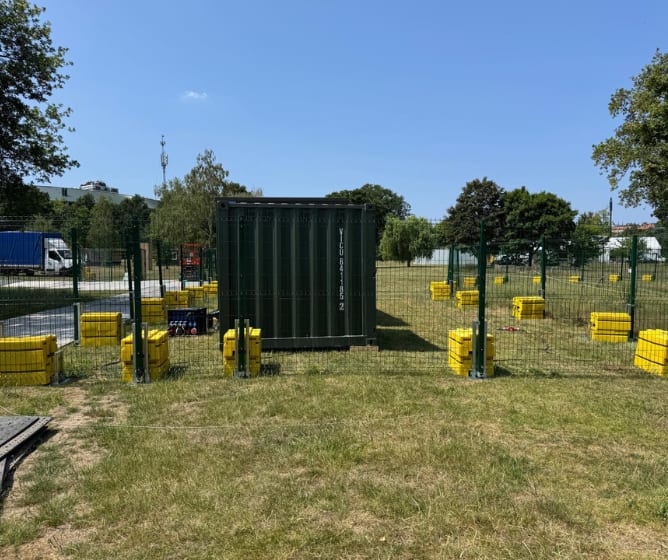 Rapid Shield temporary mesh fencing