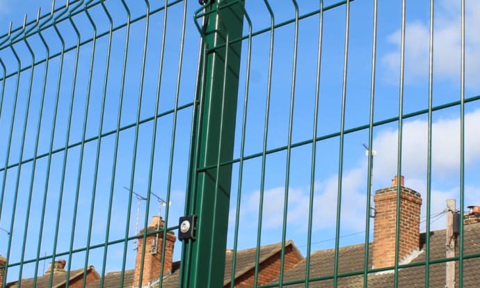 Purchasing Security Fencing for Schools