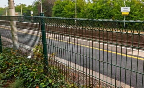 Safe Top Mesh Fencing