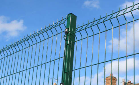 V Mesh Fencing