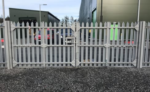 GRP Non-Conductive Palisade Gates