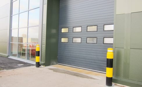 DropCore Bollard