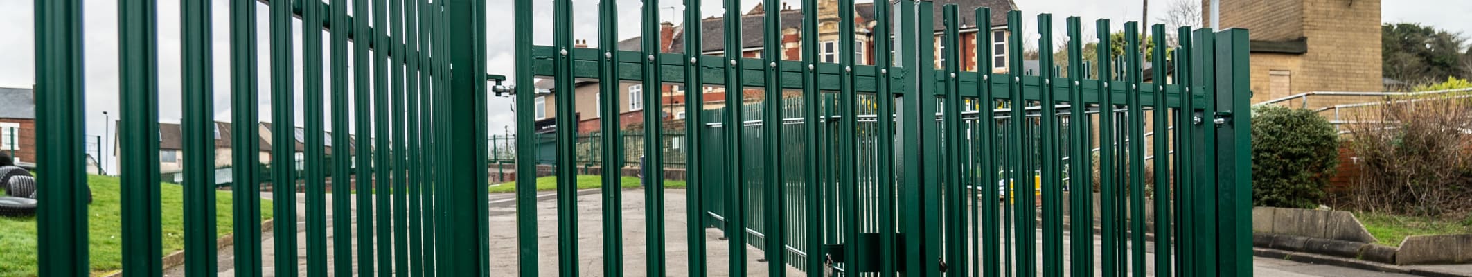 Green finish palisade fencing and gates