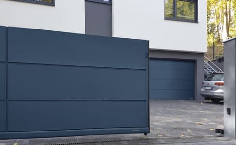 Residential Cantilever Gates