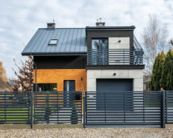 How Do I Choose Between Galvanised Steel and Aluminium Gates?