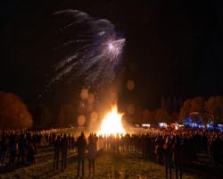 Bonfire Night Safety: Keeping Crowds Safe with Barriers
