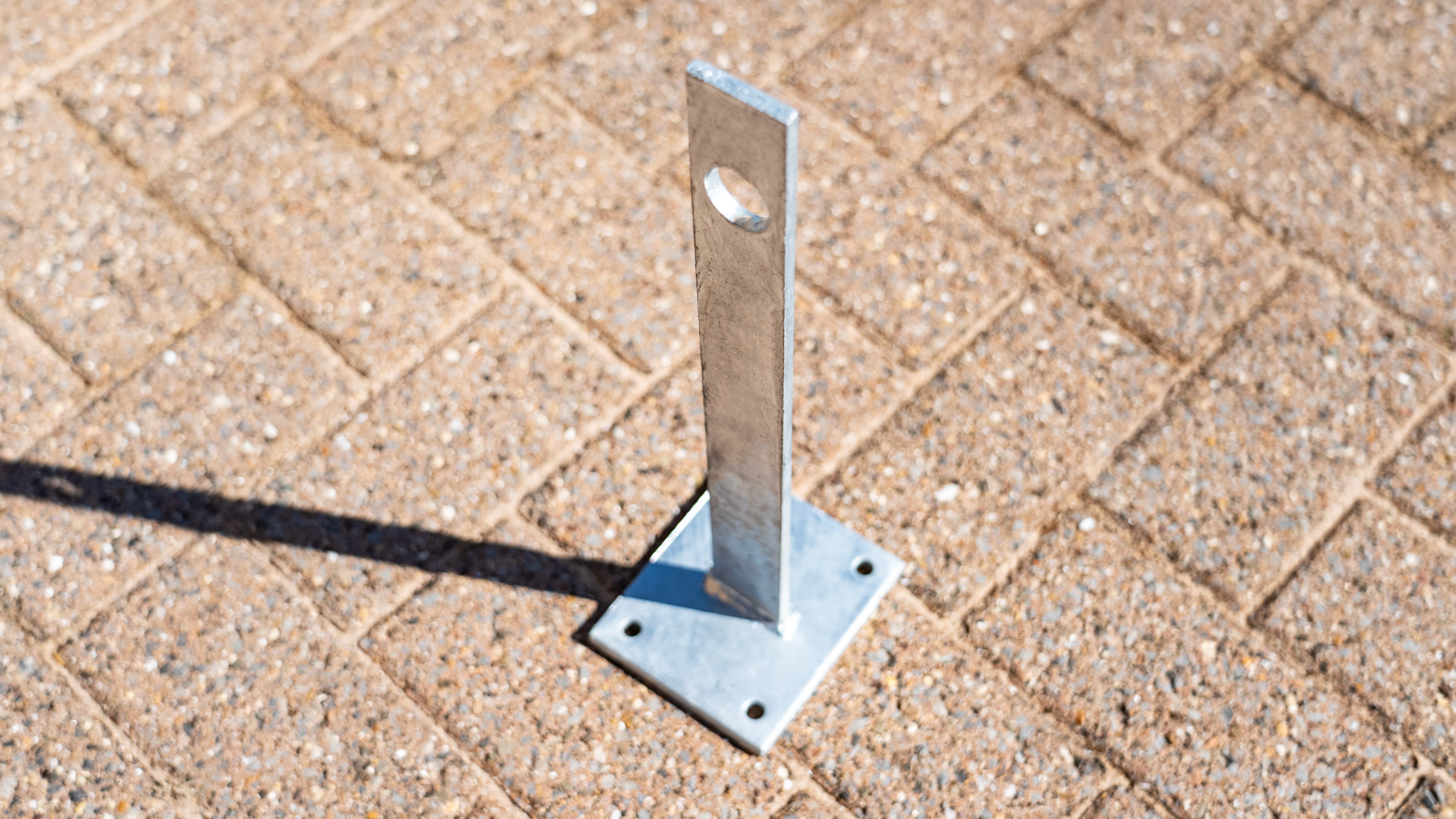 Base Plate Supports | Rotating Spikes | First Fence Ltd