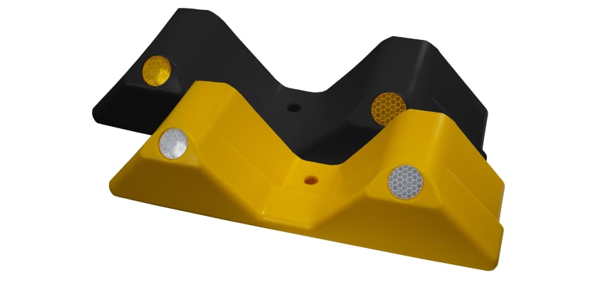 Black and yellow Armco safety ends 