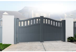 3.25m Wide Aluminium Double Swing Driveway Gate With Vertical Infill And Partial Privacy