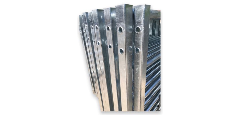 Close up of the ends of the gates showing the sturdy box section frame