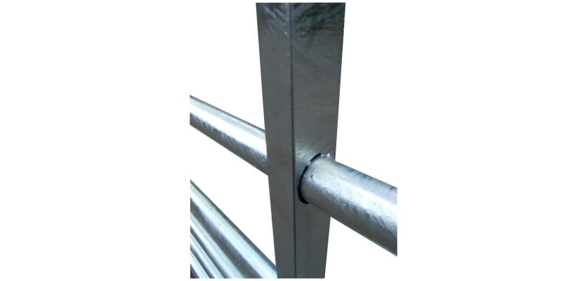Close up of the vertical box bracing that adds strength to the gate