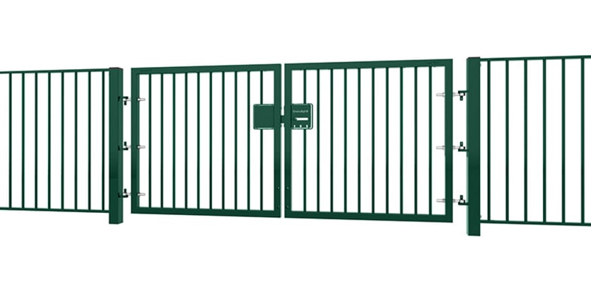 A Green EnviroRail® Double Leaf Flat Top Gate installed into a fencing line 