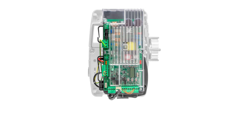 In-Built control Panel for BULL 424SE and BULL 624SE