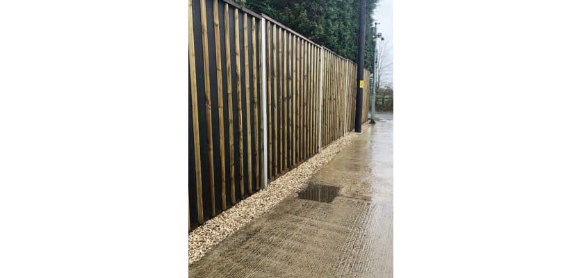 EchoAbsorb Absorbent Acoustic Fencing Kit installed