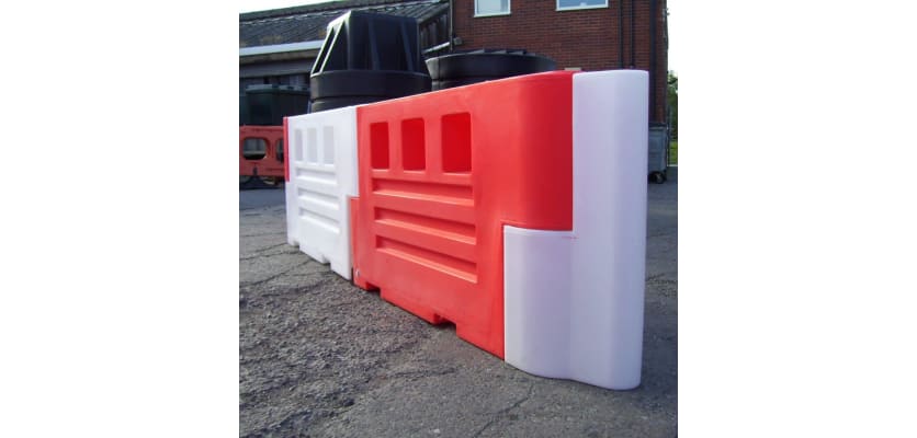 Durable RB2000 Water Barrier System for heavy rain