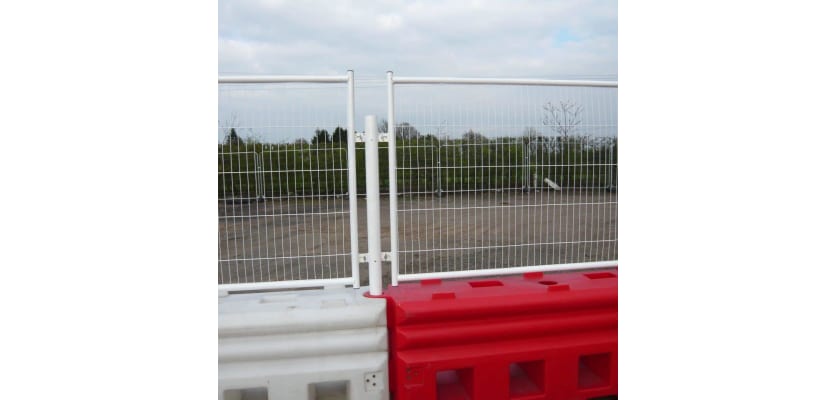 RB22 50MPH crash barrier system for vehicle protection