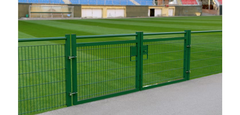 868 mesh SpectaRail gate kit for secure access