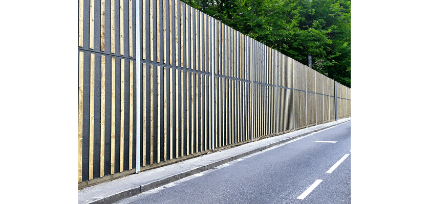 Echo Absorb acoustic fencing installed next to a main road