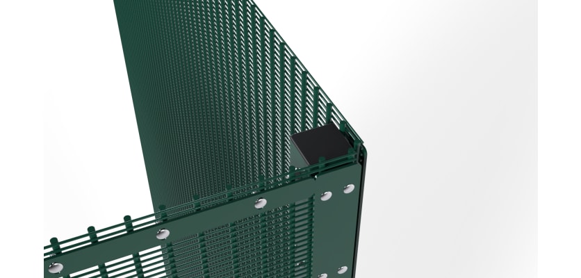 Close up of Profence 2x corner post
