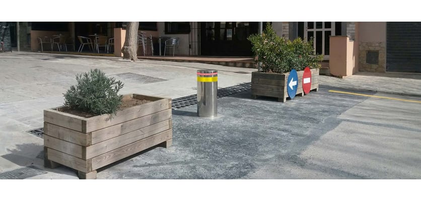 Benito H6006/3 – Group of 3 Stainless Steel Automatic Telescopic Hydraulic Bollard Kit