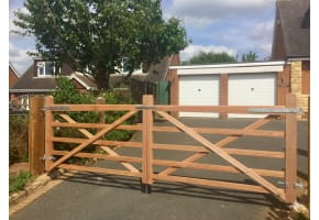 1.2m High Meranti Hardwood Timber Field Gate - Calculator