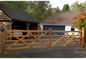 1.2m High Iroko Hardwood Timber Field Gate - Calculator