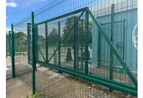 FFL 95 Manual 358 Prison Mesh Cantilever Gate 3.5m - 5.5m Wide