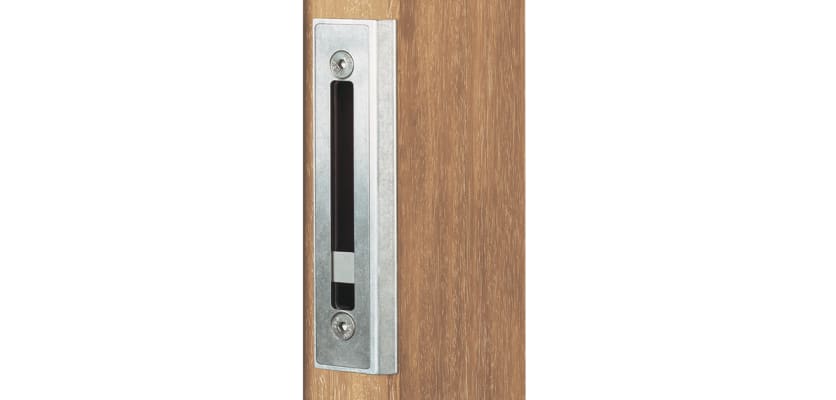 Locinox SHKW Hybrid Keep installed in a wood post