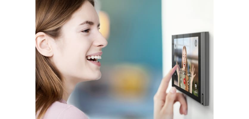 Touchscreen monitor being used with an outdoor intercom
