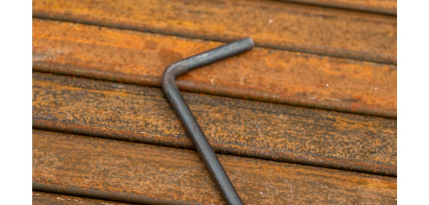 Close up of stabilising pin