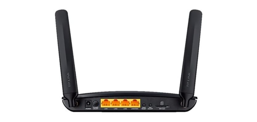 A view of the back of the TP-Link TL-MR6400 Wireless router