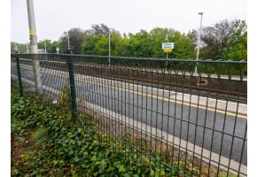 Safe Top Mesh Fencing Calculator