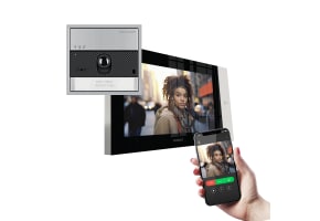 Comelit KVU8571 - 1-Way IP Video Intercom Kit with 7" Touchscreen Monitor