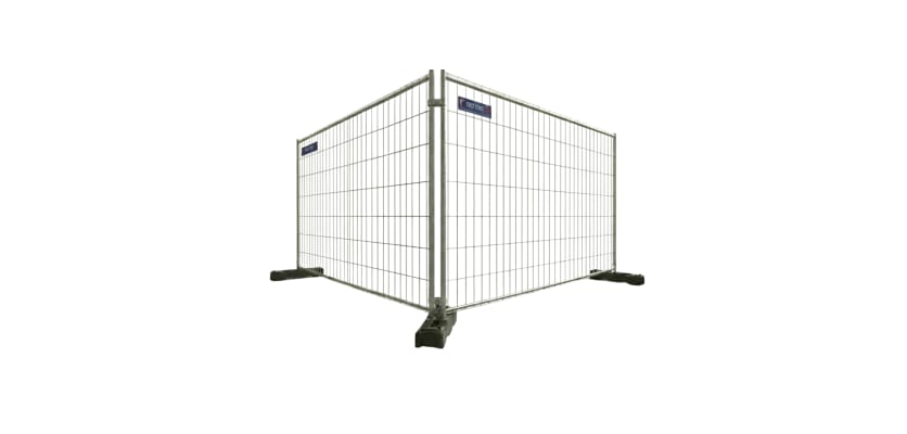 Temporary fencing panel with feet and couplers