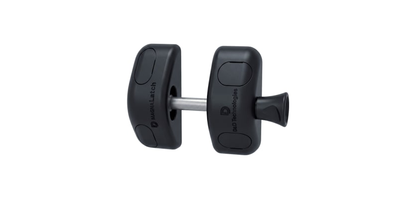 Close-up of the springless magnetic mechanism on a D&D Side Pull latch for gates.